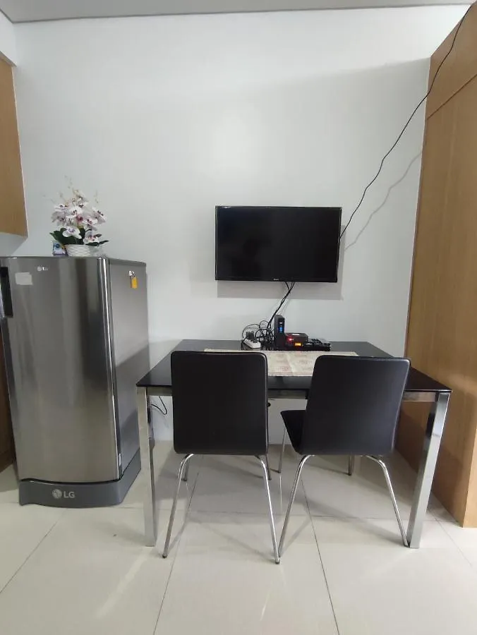 Sea And Shell Residences Moa - Ruffa'S Condotel Manila